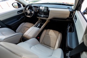 Nissan Pathfinder 2024