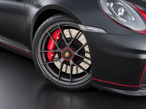 Porsche 911 Carrera GTS 2025