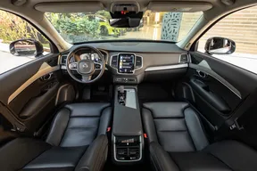 Volvo XC90 B5 2022