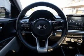Kia Rio 2021