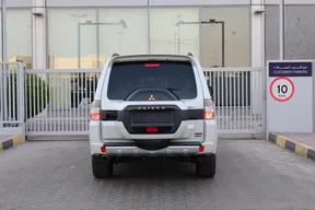 Mitsubishi Pajero / Shogun / Montero 2018