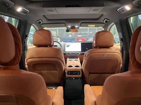Li Auto L9 2025