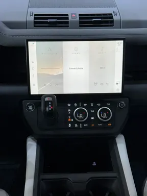 Land Rover Defender 130 2026
