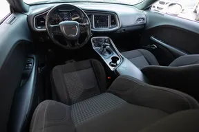 Dodge Challenger 2017