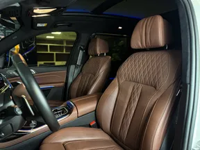BMW X7 40 2025