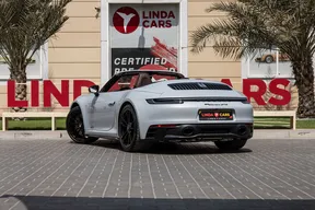 Porsche 911 Carrera GTS 2023