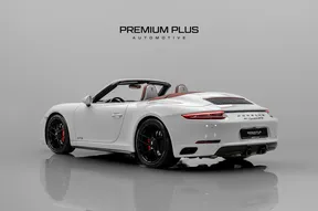 Porsche 911 Carrera GTS 2018