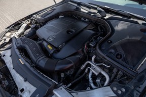 Mercedes-Benz E-Class 300 2022