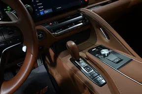 Lexus LC 500h 2025
