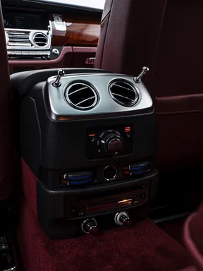 Rolls-Royce Ghost 2011