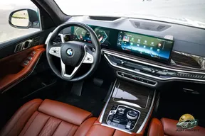 BMW X7 40 2023