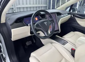 Tesla Model X 2018