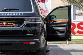 Jeep Grand Wagoneer 2023