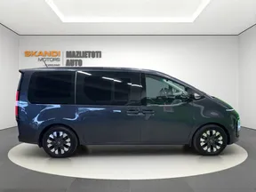 Hyundai Staria 2023