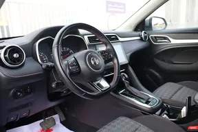 MG ZS 2023