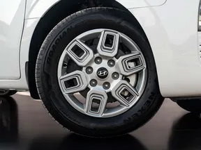 Hyundai Staria 2022