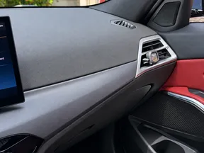 BMW 3 Series 318 2025