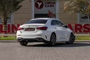 Mercedes-Benz A-Class 200 2021