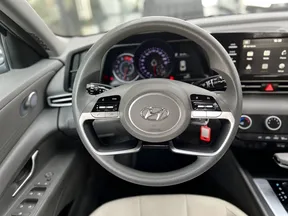 Hyundai Elantra / Avante 2023