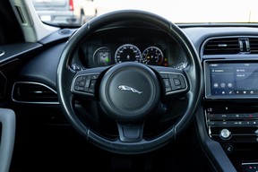 Jaguar F-Pace 2017