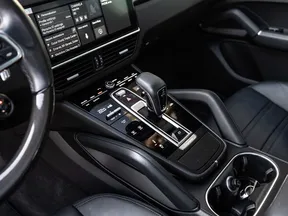 Porsche Cayenne Coupé 2020