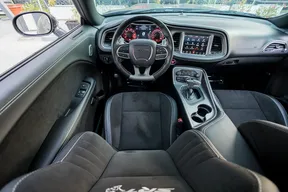 Dodge Challenger SRT Hellcat 2022