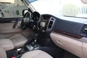 Mitsubishi Pajero / Shogun / Montero 2018