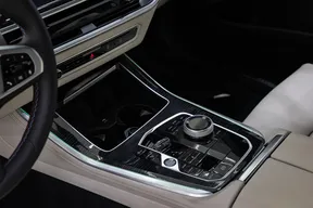 BMW X5 M60 2025