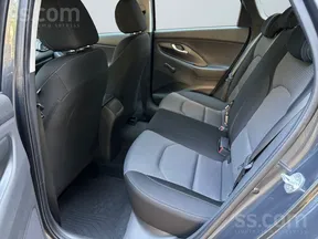 Hyundai i30 2022