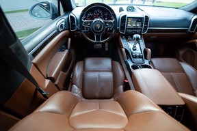 Porsche Cayenne GTS 2016