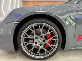 Porsche 911 Carrera 2025