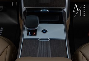 Land Rover Range Rover Long 2025