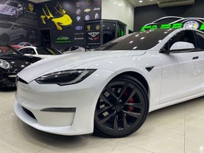 Tesla Model S Ludicrous 2023