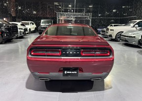 Dodge Challenger 2021
