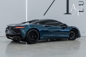 McLaren Artura 2023