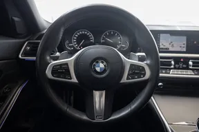 BMW 3 Series 330 2020