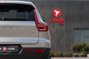 Volvo XC40 2023