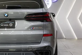 BMW X5 M60 2025