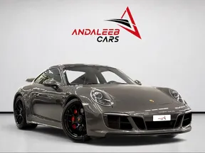 Porsche 911 Carrera GTS 2019
