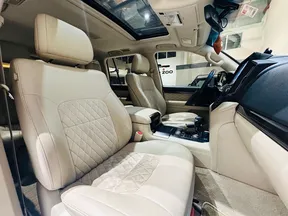 Toyota Land Cruiser 2020