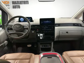 Hyundai Staria 2023
