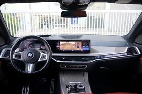 BMW X7 40 2023