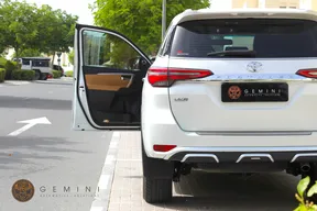 Toyota Fortuner 2023