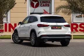 Mercedes-Benz GLA 200 2021