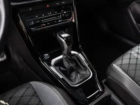 Volkswagen T-Roc 2024