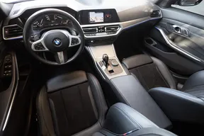 BMW 3 Series 330 2020