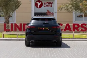 Mercedes-Benz GLA 200 2023