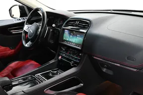 Jaguar F-Pace 2019