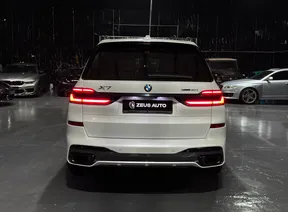 BMW X7 40 2025