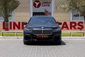 BMW 7 Series 750 2021